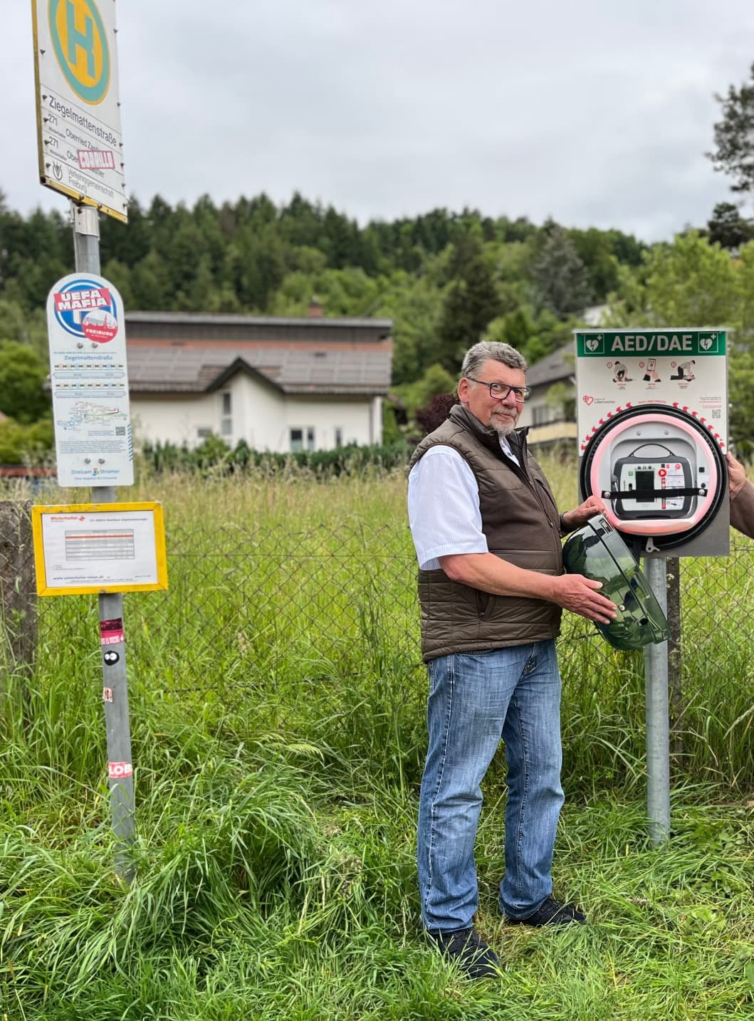 Defibrillator für Neuhäuser